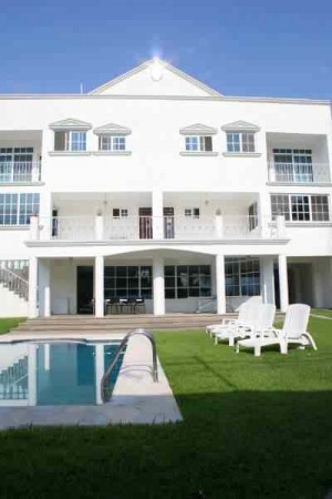  Avisos gratis en Mexico lindo en Cuernavaca |  RENTO EXCLUSIVA CASA EN CUERNAVACA PARA FINES DE SEMANA VACACIONES Y EVENTOS, BODAS, 15 A&Ntilde;OS Y VACACIONES