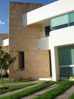 MARCO ZAMORA Avisos gratis en Mexico lindo en Le&oacute;n |  EXCELENTE CASA EN VENTA UNICA OPORTUNIDAD PRECIO INMEJORABLE, REMATE 