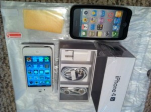 Anthony Mike Avisos gratis en Mexico lindo en Nuevo Casa Grandes |  PARA LA VENTA: Apple Iphone 64GB 4S / 32GB/16GB/Blackberry porshce dise&ntilde;o p9981, apple iphone /bb porshce