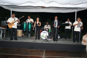  Avisos gratis en Mexico lindo en Cuernavaca |  GRUPO MUSICAL COMPLETAMENTE VERSATIL.-CUERNAVACA, ORQUESTA-JUAN ALBERTO ALVAREZ.