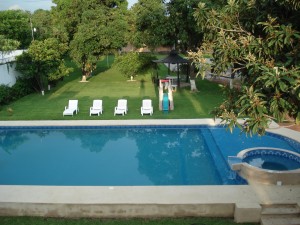  Avisos gratis en Mexico lindo en Yautepec |  PRECIOSA CASA DE CAMPO 3000 M2 CANCHAS ALBERCA Y AREAS VERDES, 4 rec&aacute;maras con ba&ntilde;o, alberca, canchas internet 