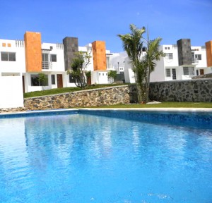 Ana Arias Avisos gratis en Mexico lindo en Cuernavaca |  Cuernavaca casa con alberca disfruta tus fines de semana al maximo, Casa en morelos
