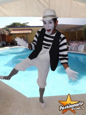 Iv&aacute;n Maldonad Avisos gratis en Mexico lindo en Puebla |  Show de mimos para graduaciones, graduaci&oacute;n en puebla, Mimos, graduaciones, fiestas, eventos
