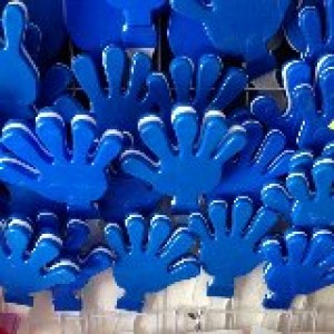 la bode Avisos gratis en Mexico lindo en M&eacute;rida |  Venta de sombreros y pelucas tricolor la bode, Manitas aplaudidoras