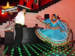 Iv&aacute;n Maldonad Avisos gratis en Mexico lindo en Puebla |  Danza folkl&oacute;rica, baile regional, eventos, fiestas patrias, 15 de sept, Danza folklorica