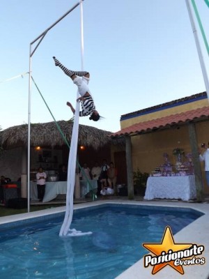 Iv&aacute;n Maldonad Avisos gratis en Mexico lindo en Puebla |  Show de danza a&eacute;rea - show para graduaciones  , Danza a&eacute;rea