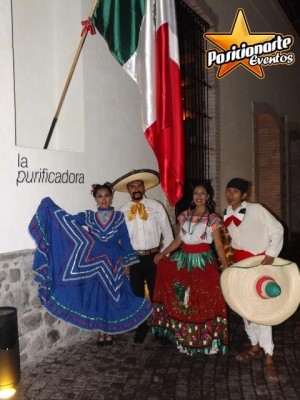 Iv&aacute;n Maldonad Avisos gratis en Mexico lindo en Puebla |  Personajes mexicanos para tu evento fiestas patrias 15 de septiembre, Personajes mexicano