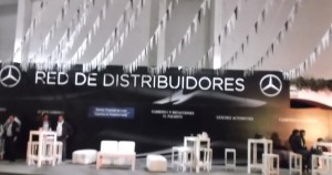 MAGIC LED WALLS Avisos gratis en Mexico lindo en Guadalajara |  Banderines con logo en varios colores llamativos, Banderines con logo