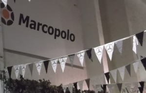 MAGIC LED WALLS Avisos gratis en Mexico lindo en Guadalupe Victoria |  Banderines con publicidad de varios colores llamativos , Banderines con publicidad