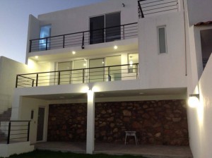 artemisa sanchez Avisos gratis en Mexico lindo en Quer&eacute;taro |  Casa en venta  en juriquilla queretaro, Olor a hierba, sienta el viento, vea el amanecer. 
