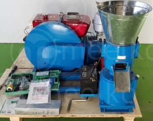 Cristian Moreno Avisos gratis en Mexico lindo en Carmen |   mkfd230a peletizadora 230 mm 22 hp diesel 300-400 kg/h , Peletizadora, pellets
