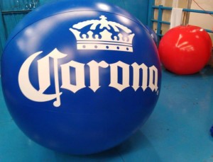 ARMANDO CEDEÑO Avisos gratis en Mexico lindo en Playa del Carmen |  Pelotas gigantes con publicidad impresa en cancun , Pelotas gigantes