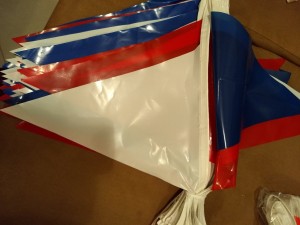 ARMANDO CEDEÑO Avisos gratis en Mexico lindo en Playa del Carmen |  Rollos de banderines tricolor para las fiestas patrias, Banderines tricolor