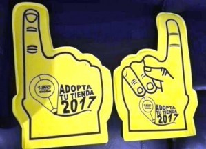 ARMANDO CEDEÑO Avisos gratis en Mexico lindo en Ciudad de Mexico |  Manos de fomi con logos impresos en modelos a elegir, Manos de fomi
