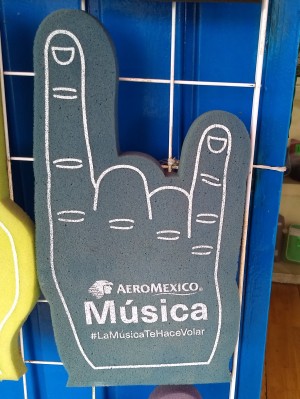 ALP MEXICO Avisos gratis en Mexico lindo en Campeche |  Manos de hule espuma con logotipos impresos, Manitas de fomi