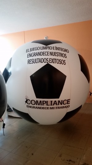 Fashion Publicity Avisos gratis en Mexico lindo en Los Cabos |  Pelotas gigantes modelos de beisbol y futbol, Pelotas gigantes