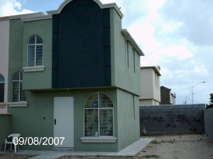 Ernesto Carmona Avisos gratis en Mexico lindo en Apodaca |  RENTO CASA 2 PLANTAS EN ESQUINA APODACA NUEVO LEON, CASA EN RENTA