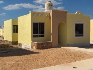 Gaspar Pacheco Avisos gratis en Mexico lindo en M&eacute;rida |  Rento casa nueva para habitaci&oacute;n o negocio., Dos rec&aacute;maras, una planta, sala y comedor separados, cocina, cubo de aire.